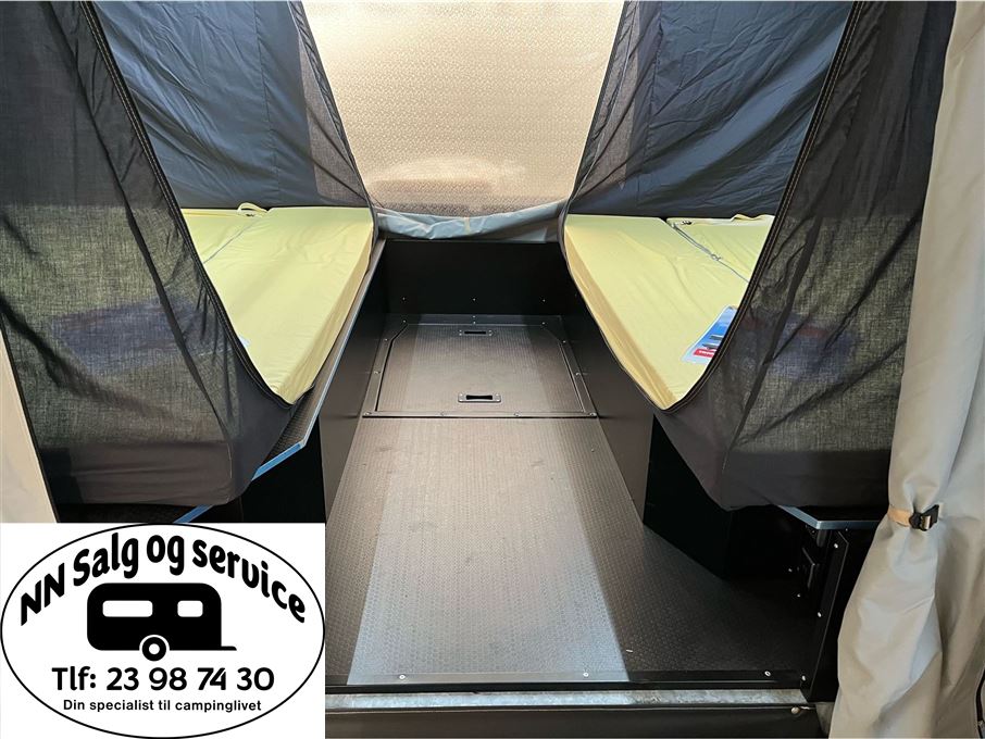 Trigano Galleon MED ANNEKS, SOLSEJL OG FRONTBOKS SIDSTE I DK, I GRÅ FARVER